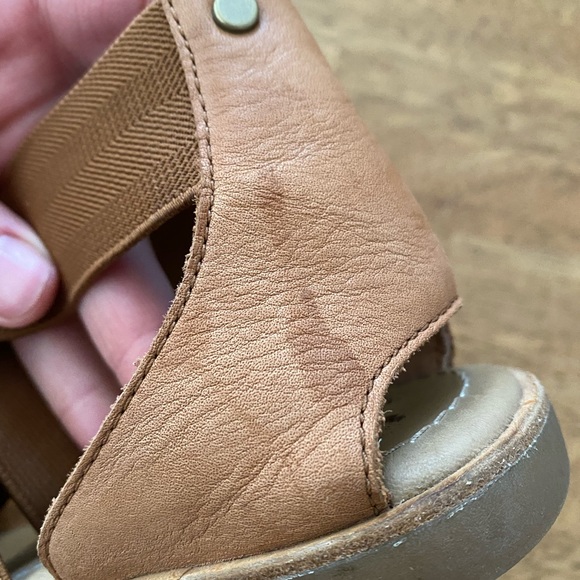 Sorel Ella II Leather Sandal - Picture 10 of 13